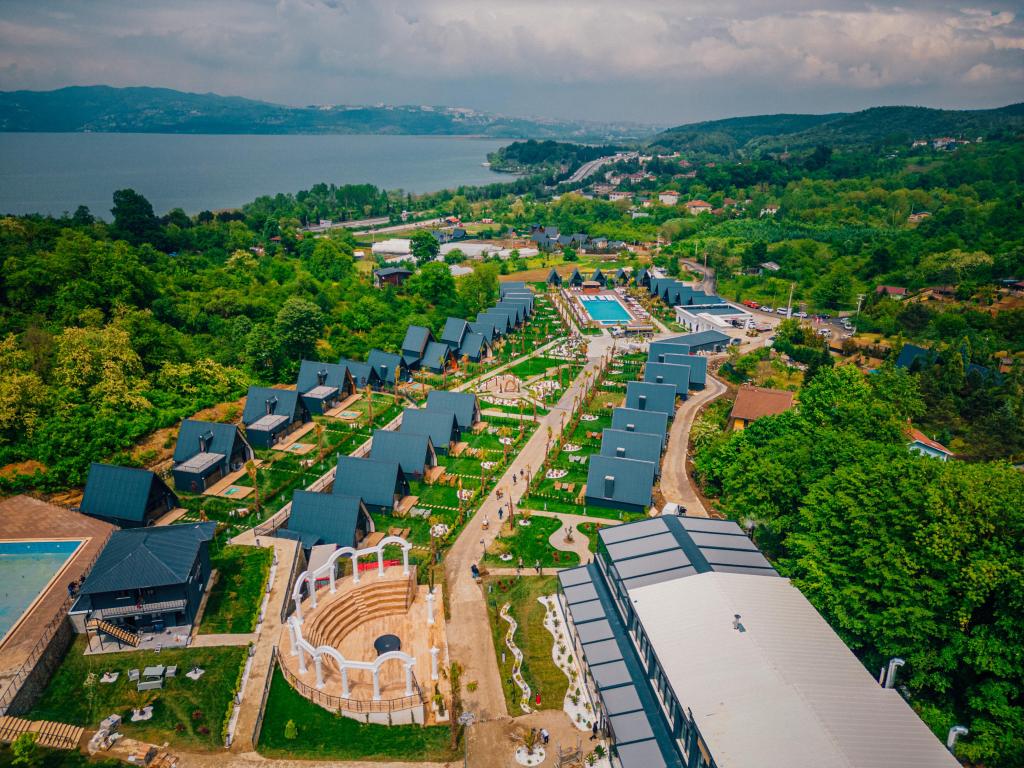 Ramada Resort By Wyndham Sapanca Thermal